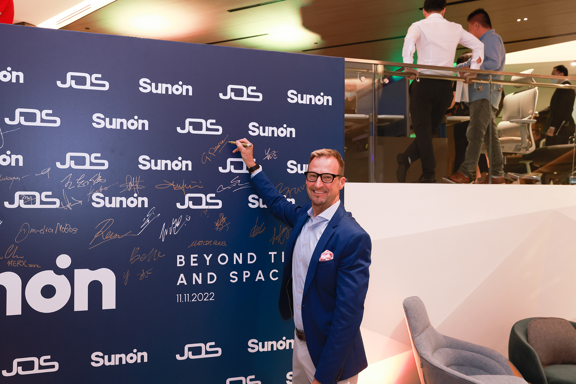 Grand-Opening-of-JOS-&-Sunon-Home-Singapore_2.jpg