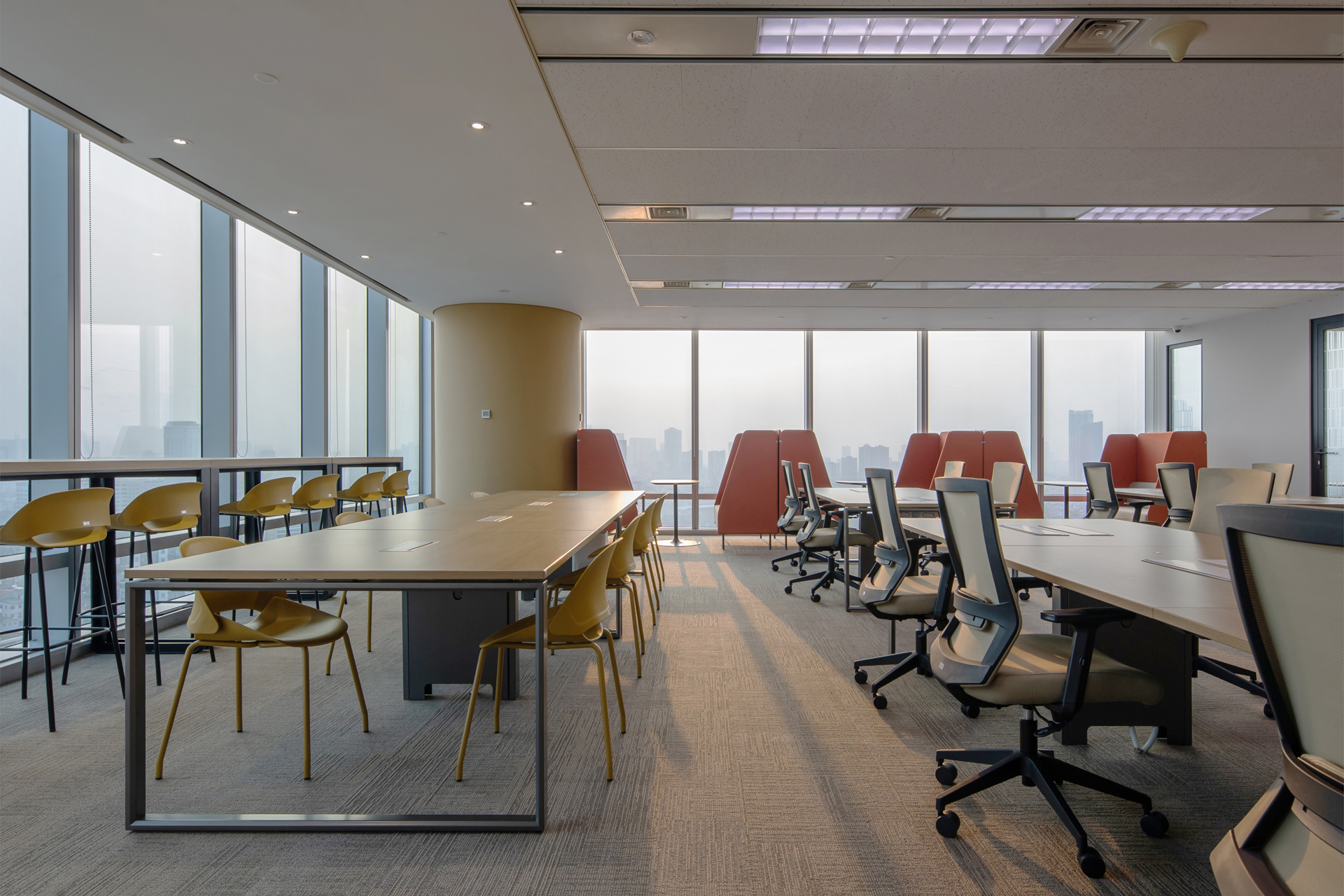 Office Furniture Solution for Savills Vietnam_7.jpg