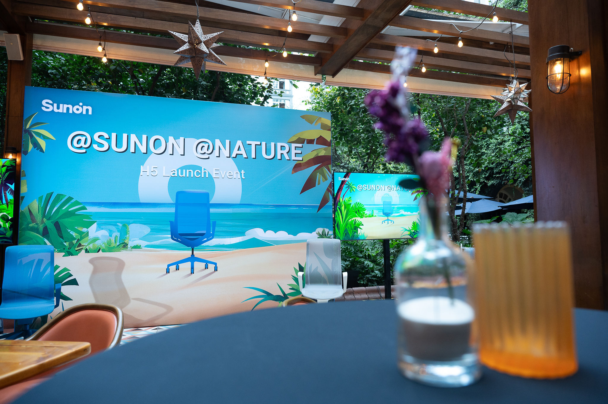 0429SUNONH5-sneakpeek-013.jpg